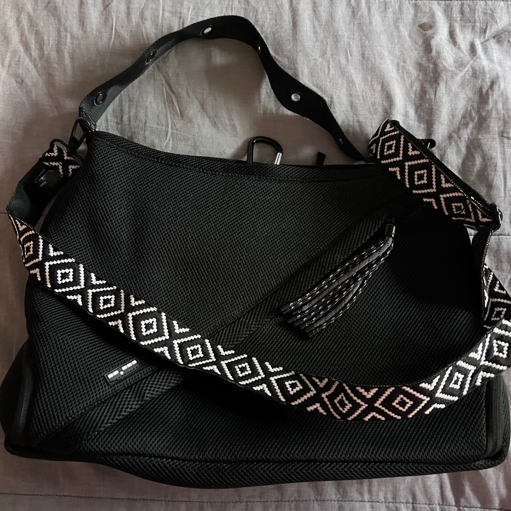 Travel tote- Go Dash Dot